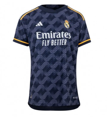 Maillot de foot Real Madrid Extérieur Femmes 2023-24 Manches Courte